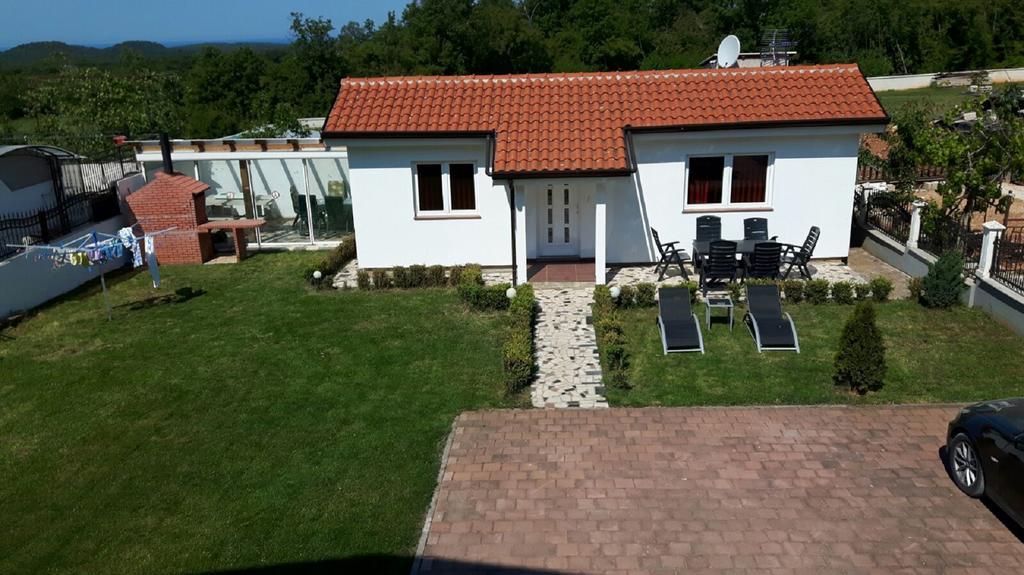 Radmani Apartments Poreč Exteriör bild