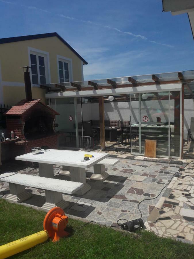 Radmani Apartments Poreč Exteriör bild