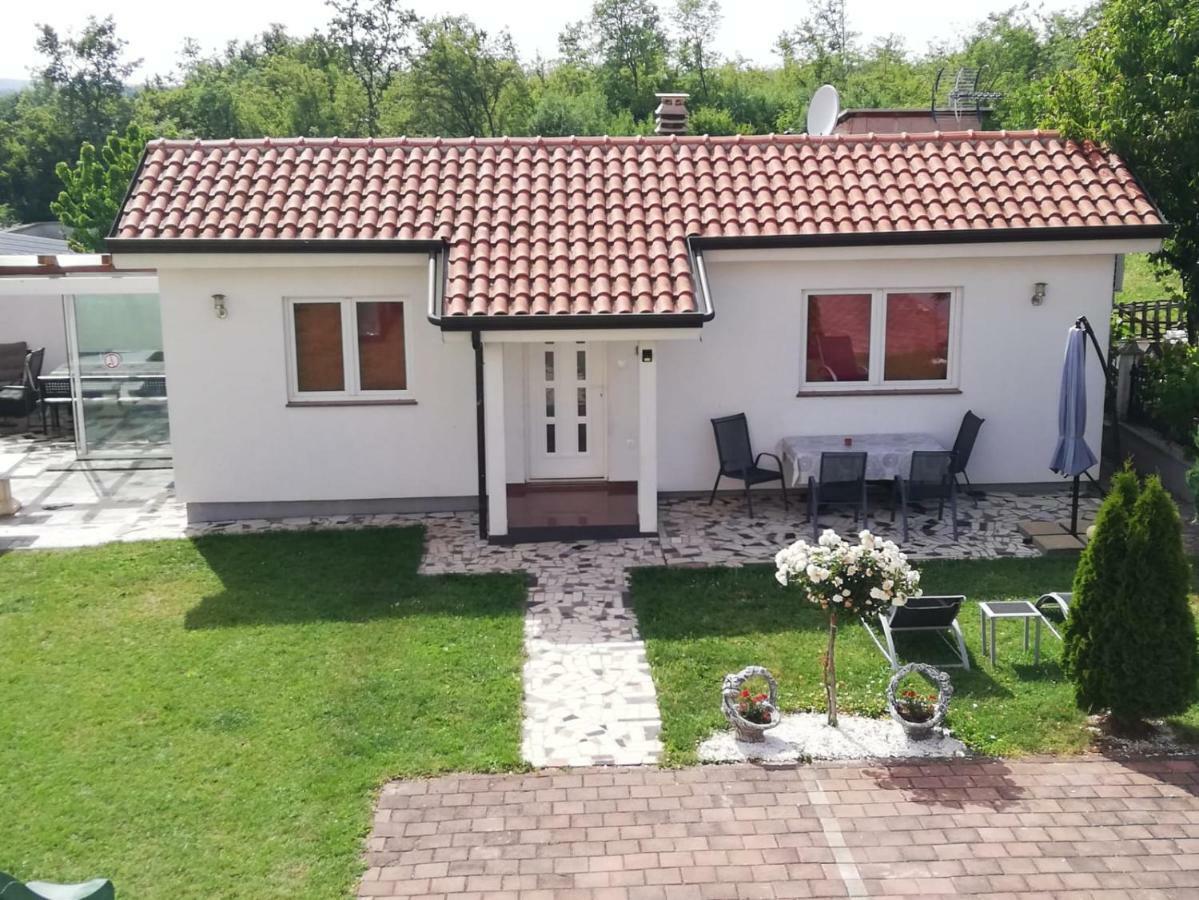 Radmani Apartments Poreč Exteriör bild